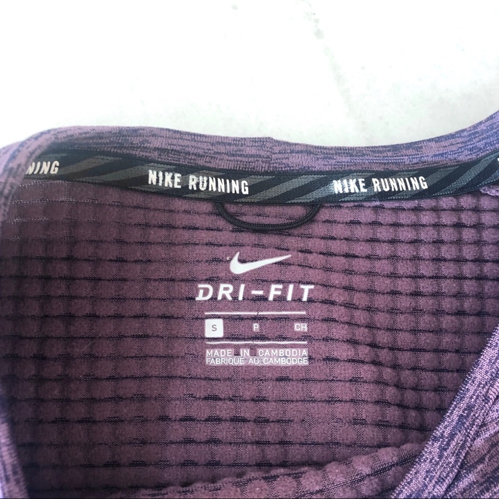 NIKE Running Dri-fit Marble Workout Top - Picture 5 of 11